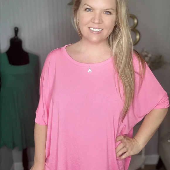 Dear Scarlett Solid Essential Top NWT size M​ - Picture 2 of 4